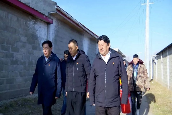 成都阿坝州商会,四川康巴卫视,四川省唐古拉风艺术团主办的"同心同向